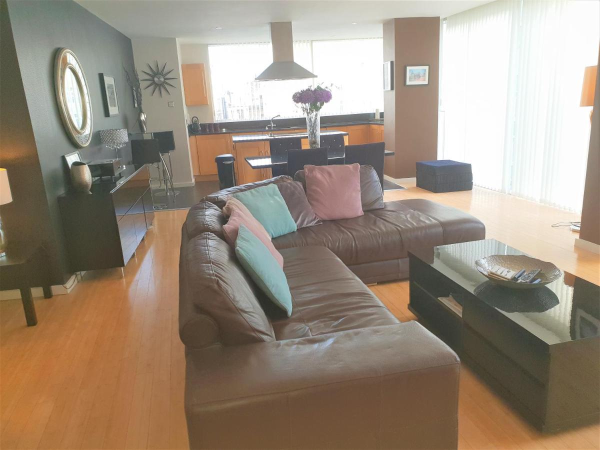Luxury Apartment Best Location In Liverpool City Center ภายนอก รูปภาพ