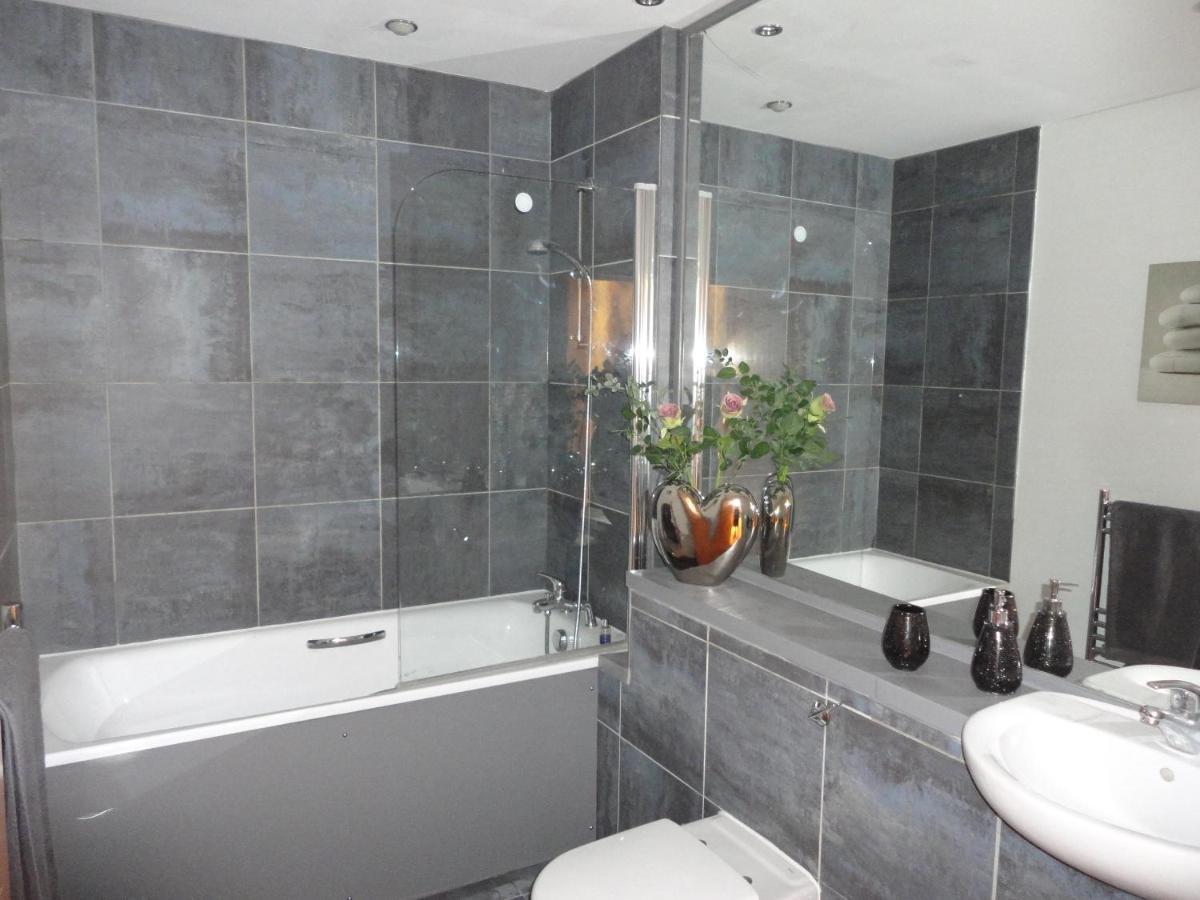 Luxury Apartment Best Location In Liverpool City Center ภายนอก รูปภาพ