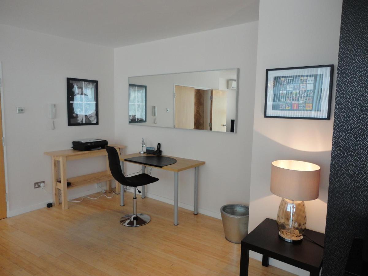 Luxury Apartment Best Location In Liverpool City Center ภายนอก รูปภาพ